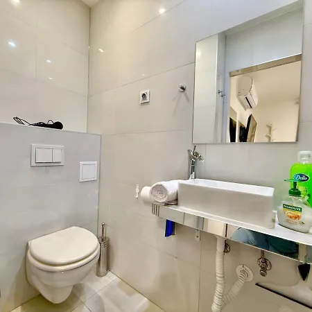 Apartmán L3 3bedroom 3bathroom Wifi Ac *